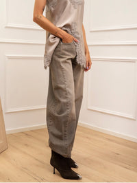 HaveOne
Jeans Lucy barrel in denim fango - HaveOne