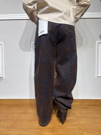 Jeans Have One