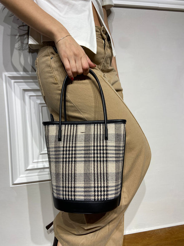 Borsa Nalì a mano nera