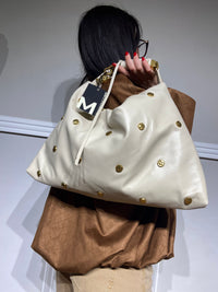 Borsa Lola Casademunt in pelle e con borchie oro