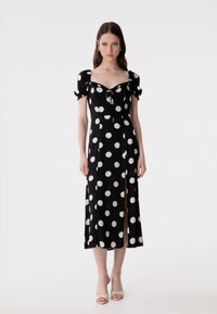Nikita - Abito Midi A Mezza Manica Con Volant Sullo Scollo In Crepe • Pois Grande Nero Mar de Margaritas