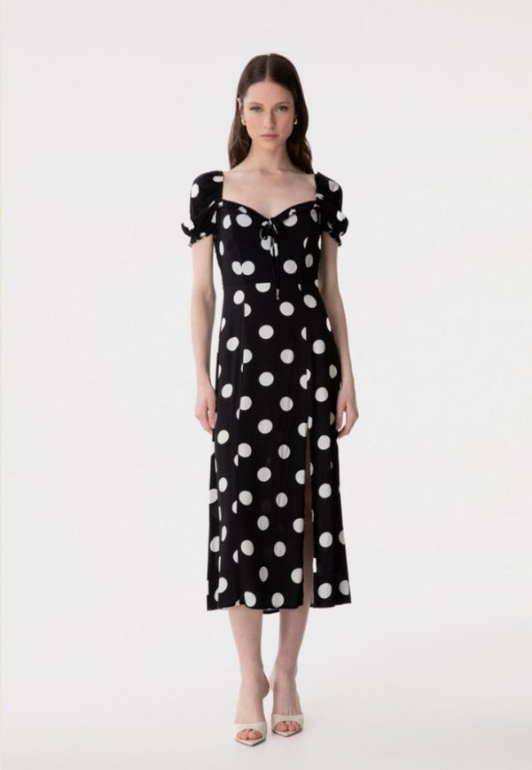 Nikita - Abito Midi A Mezza Manica Con Volant Sullo Scollo In Crepe • Pois Grande Nero Mar de Margaritas