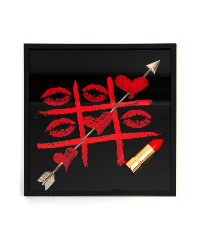 KISS & PLAY