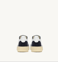 Autry Sneakers Medalist Low in pelle Bianca e Suede Oceano