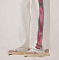 Autry Sneakers Medalist Low in pelle bianca e stars memory