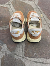 Autry Sneakers Reelwind low won colore brnsug